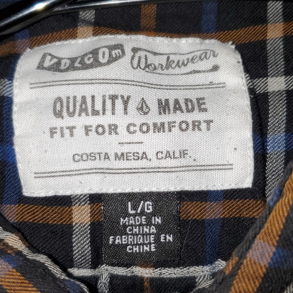 Volcom flannel - Picture 3 of 3